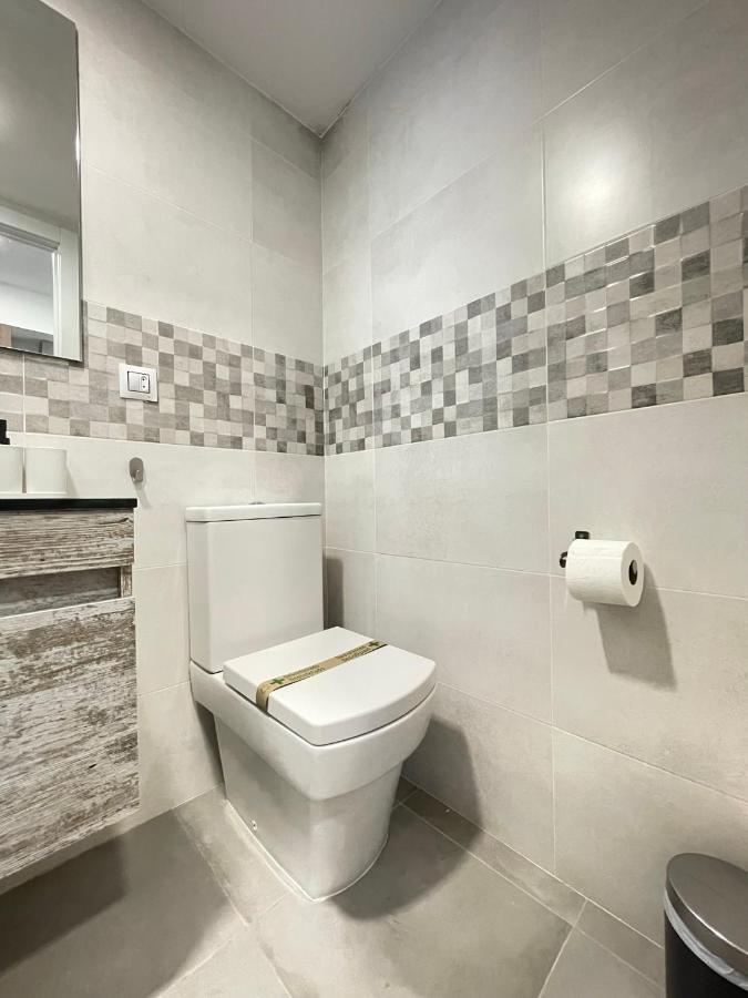 Apartamento Lafrenchtouch - Relajante 1Hab Con Piscina Benalmádena Exterior foto